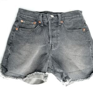 Levi's black jean shorts size 27
